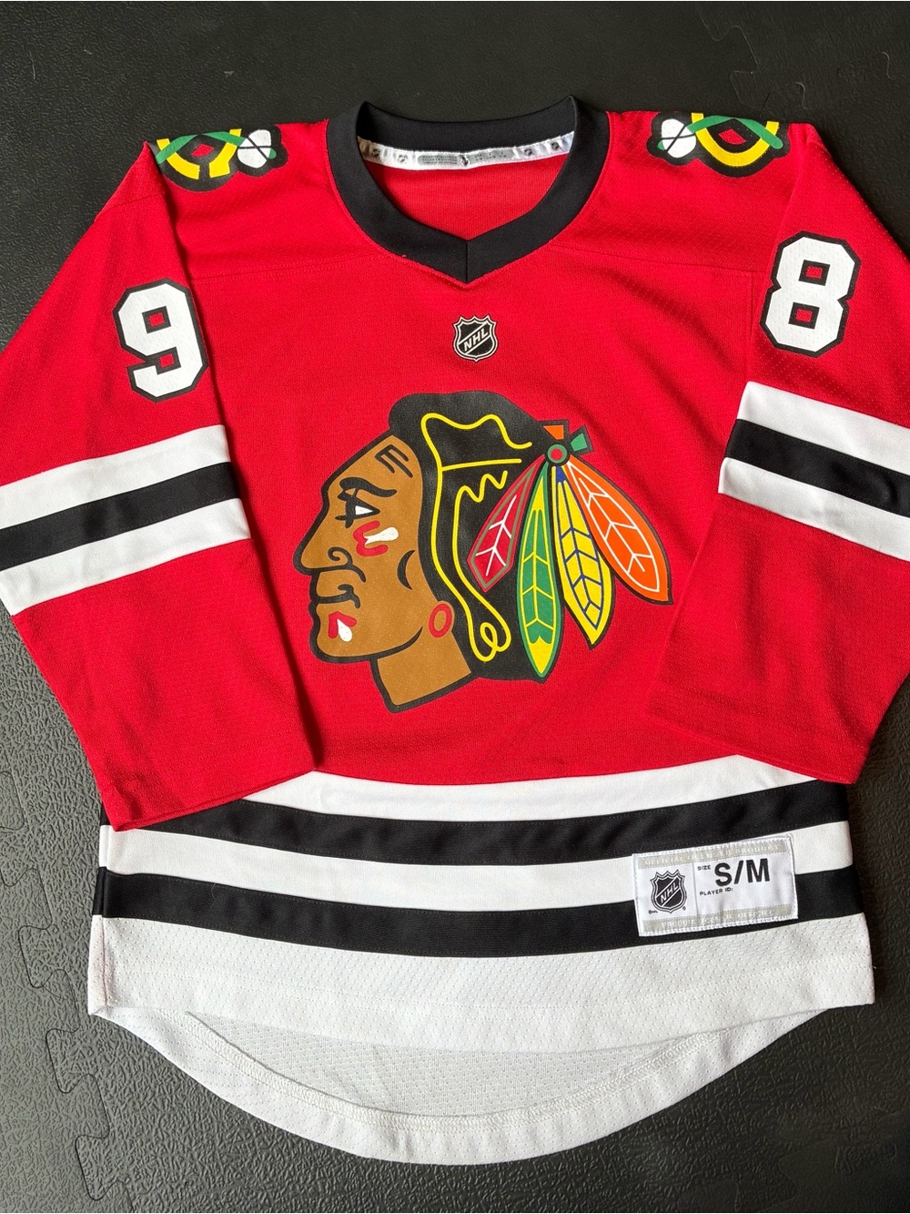 Youth S/M Connor Bedard Chicago Blackhawks Hockey Jersey